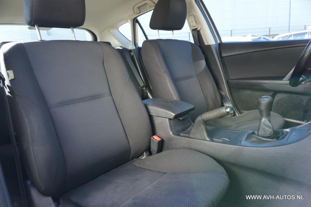 Mazda 3 1.6 business