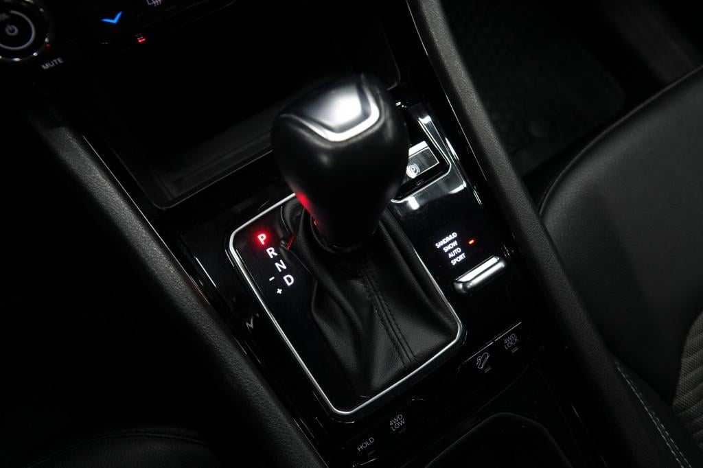 Jeep Compass 1.3 gse hybride | cruise | trekhaak | carplay | pdc |