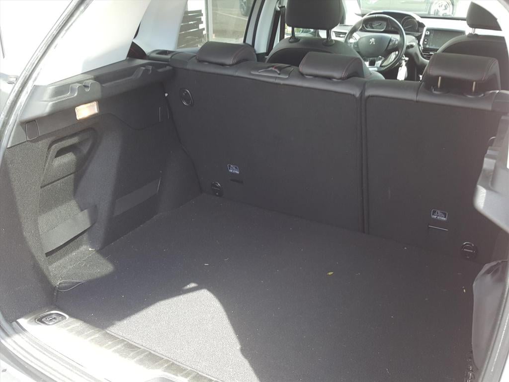 Peugeot 2008 1.2 puretech 110pk gt-line | navi | bt | applecarplay & androi