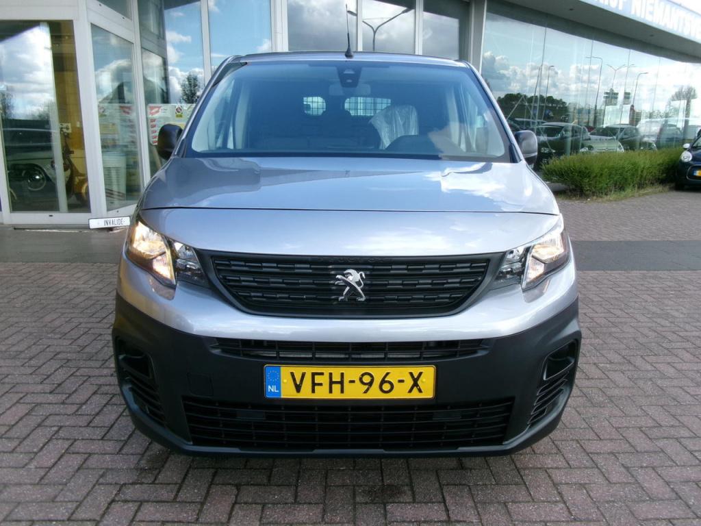 Peugeot Partner 1.5 bluehdi 75 airco, trekhaak, 3-zits