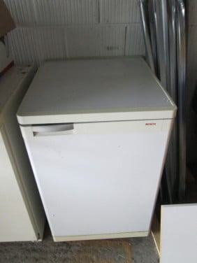 Koelkastje met vriesvak