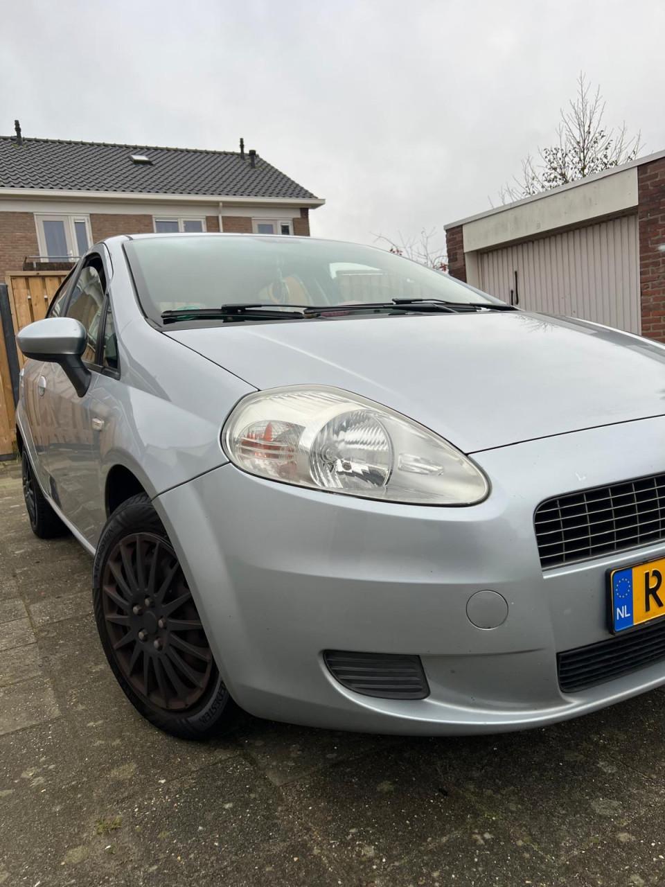 Fiat punto 1.2 benzine 2006 5drs