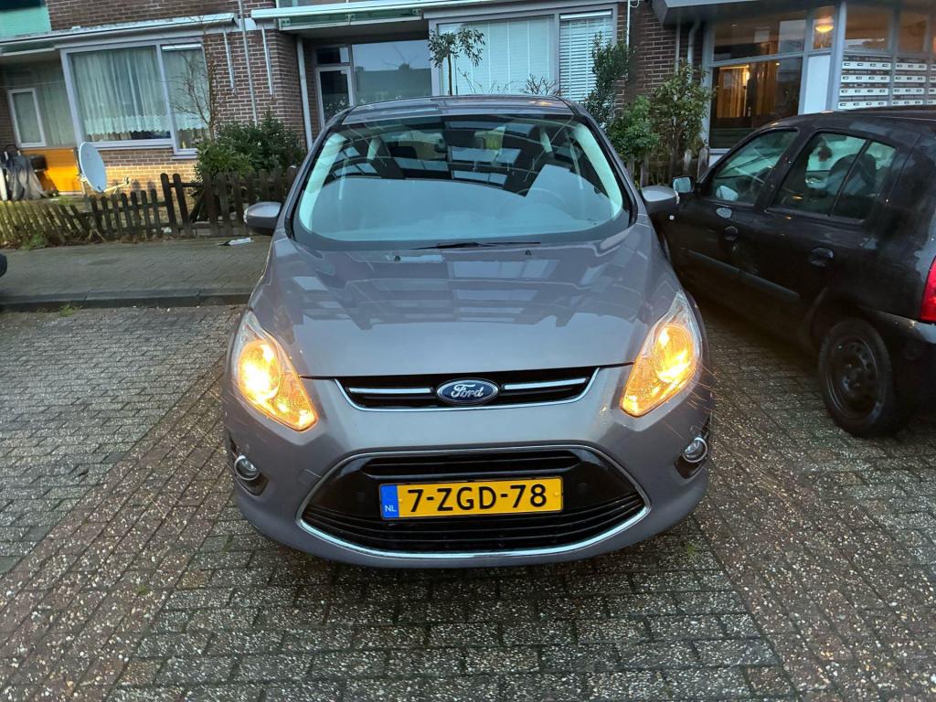 Ford C-max 1.0 edition plus