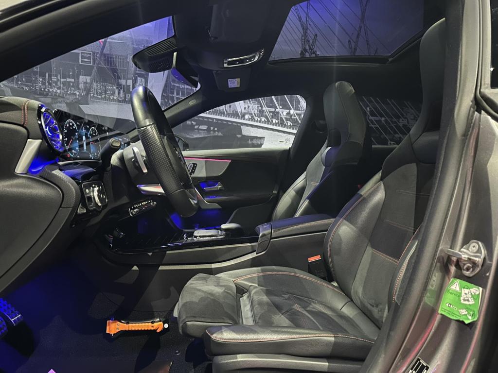 Mercedes-Benz Cla shooting brake 200 business solution amg *pano*sfeerverli