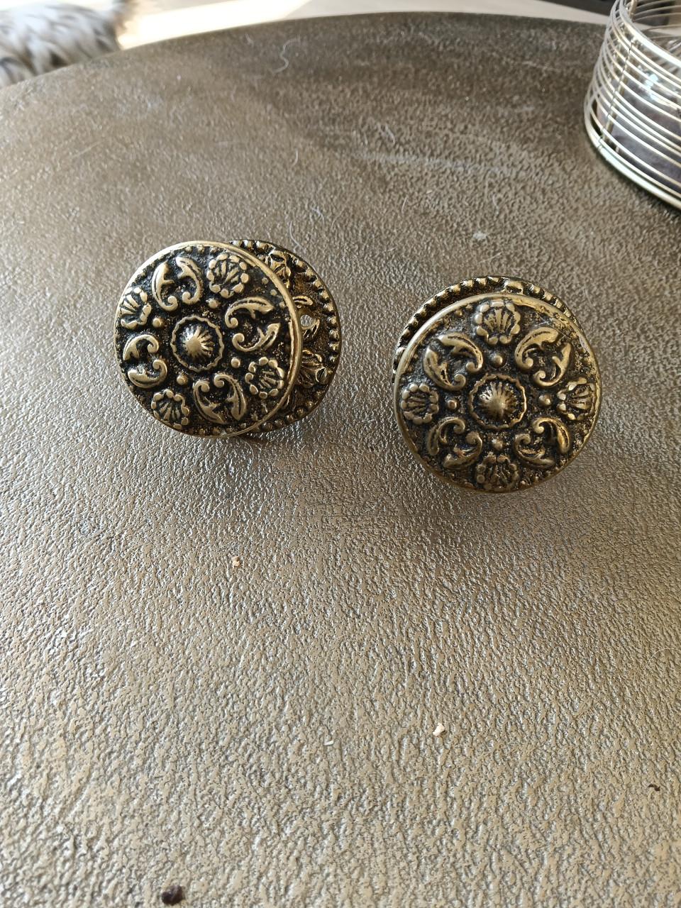 Antieke grote deurknoppen