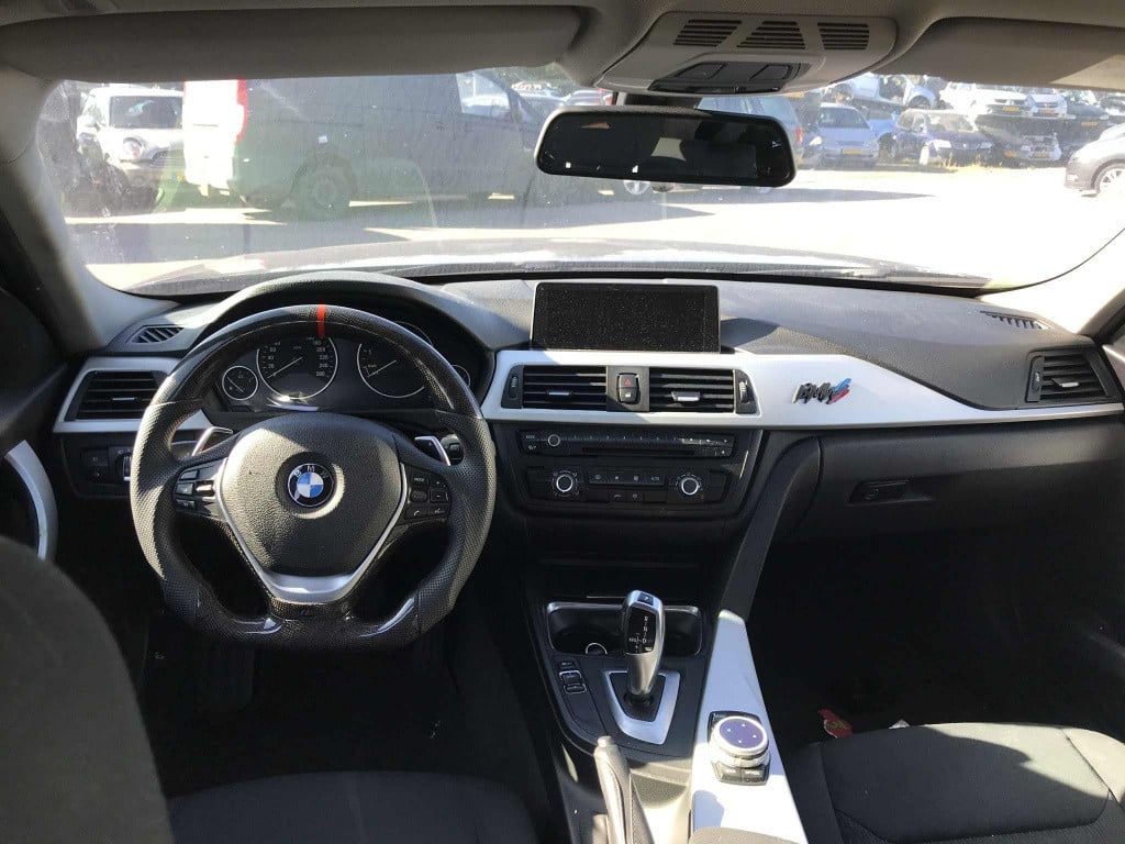 BMW 3-serie 320i high executive export