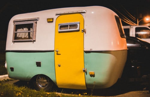 GEZOCHT CARAVANS