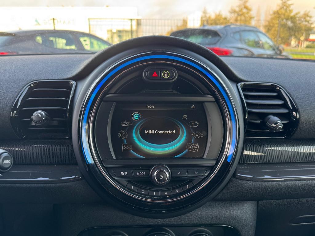 Mini Clubman mini 1.5 one * stoelverwarming * pdc * navigatie