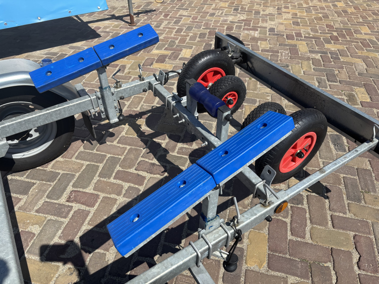 Marlin enkelas boottrailer ongeremd 500kg 4 meter, compleet en Z.G.A.N.