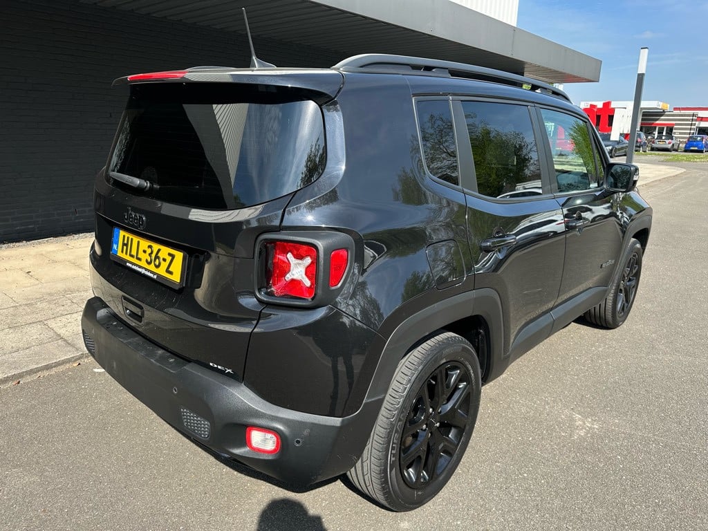 Jeep Renegade 1.6 e-torq longitude // black edition // 52.000km! //