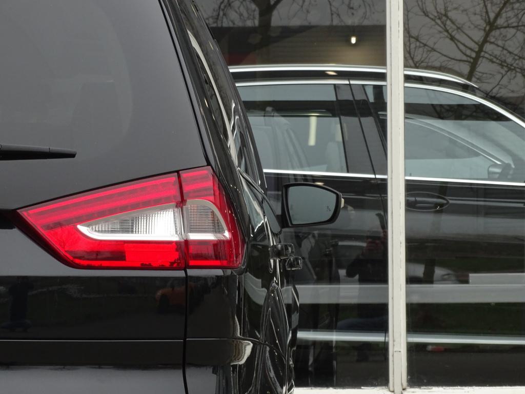 Ford Galaxy 2.0 scti titanium automaat 7-persoons | trekhaak | pano