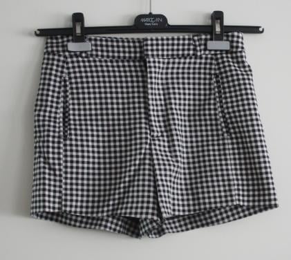 Zwart wit geruite korte broek maat 36
