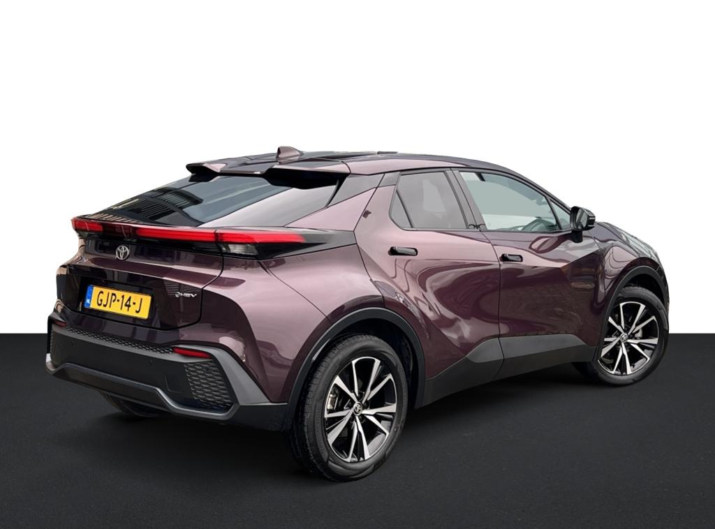 Toyota C-hr 1.8 hybrid 140 dyn