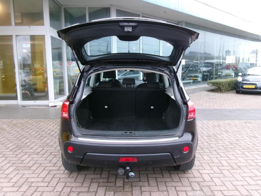 Nissan Qashqai 1.6 exclusive, dual airco, cr.contr, trekhaak