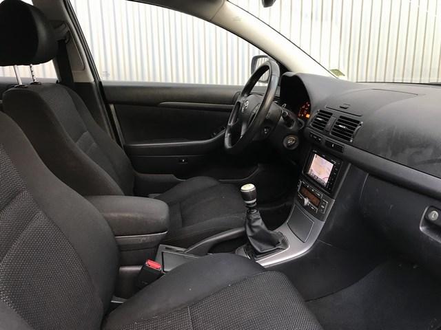 Toyota Avensis wagon 2.0 d-4d luna business clima | navi | cruise | trekhaa