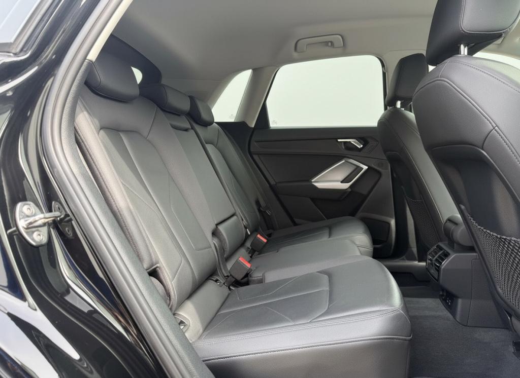 Audi Q3 35 tfsi pro line s 150pk