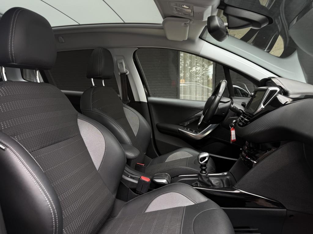 Peugeot 2008 1.2 puretech blue lion allure 130pk