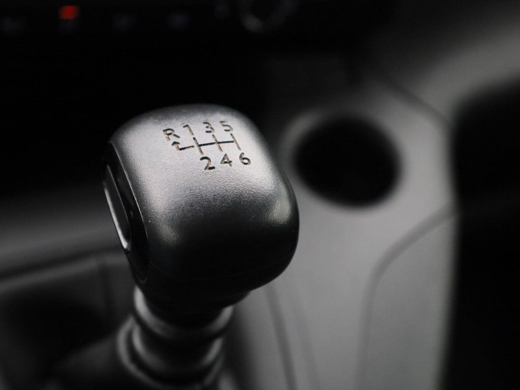 Opel Combo 1.5d l2h1 edition | navigatie | apple carplay/android auto | par