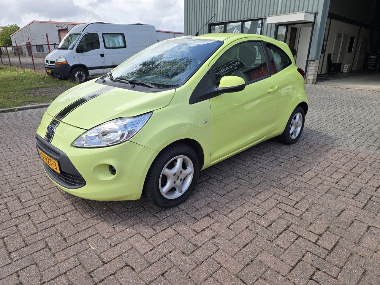 Ford ka 1.2 cool&sound    €2450