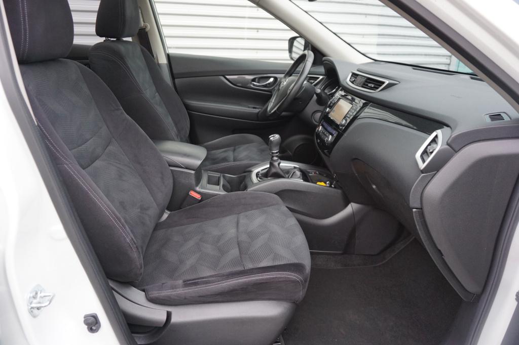 Nissan X-Trail 1.6 dig-t connect edition 1e eigenaar - climate / navi / cru