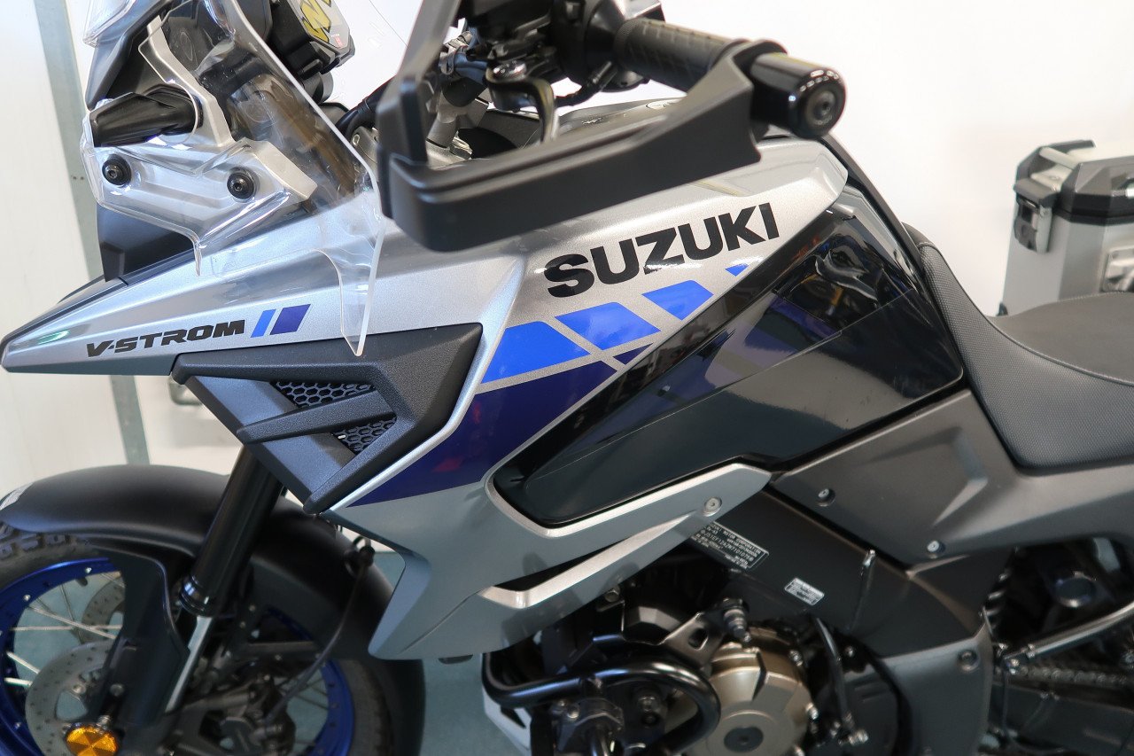 Suzuki DL1050XT 2021 full option!