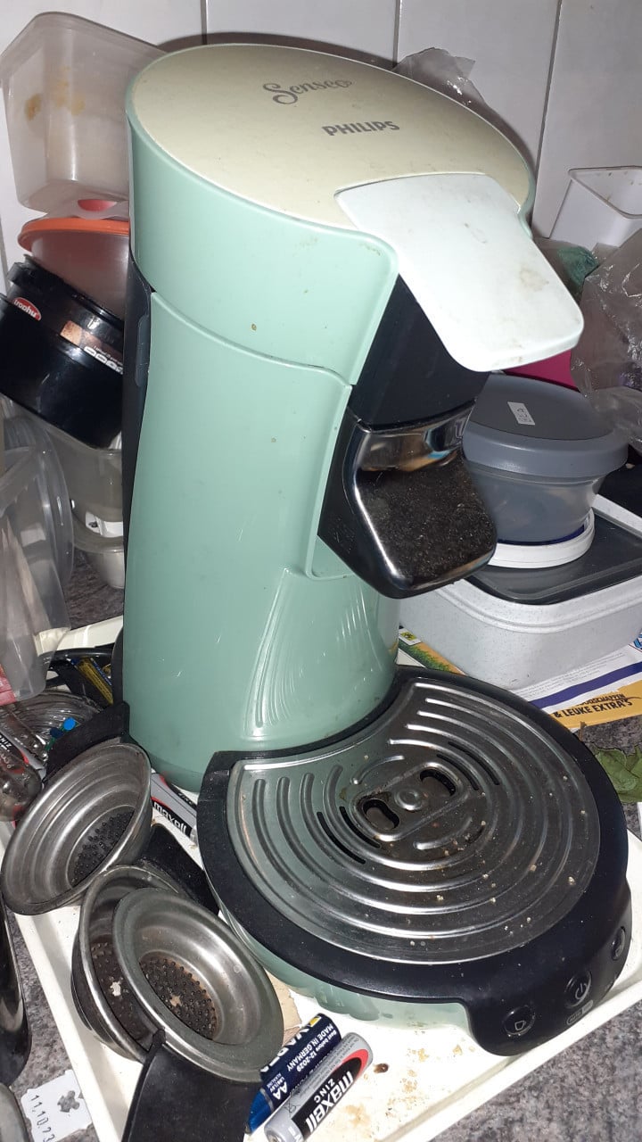 3 x Senseo koffiezetapparaat , Zwarte & Beige & antiek Mint Groene kleur