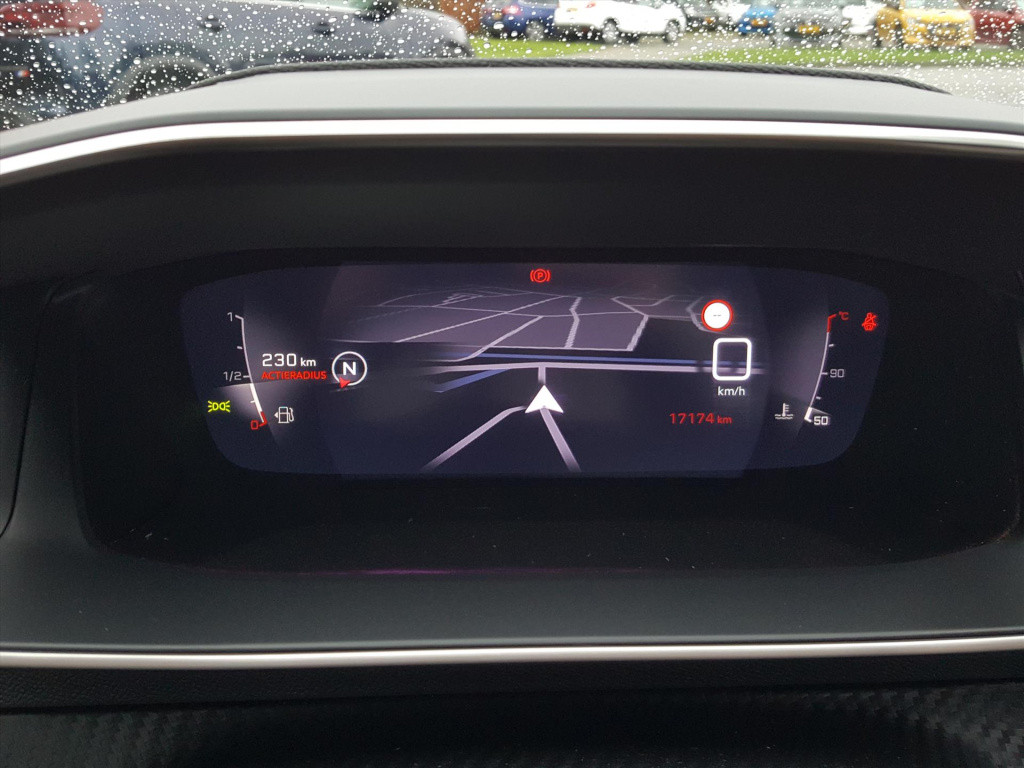 Peugeot 2008 1.2 puretech 100pk allure pack navi | bluetooth | applecarplay