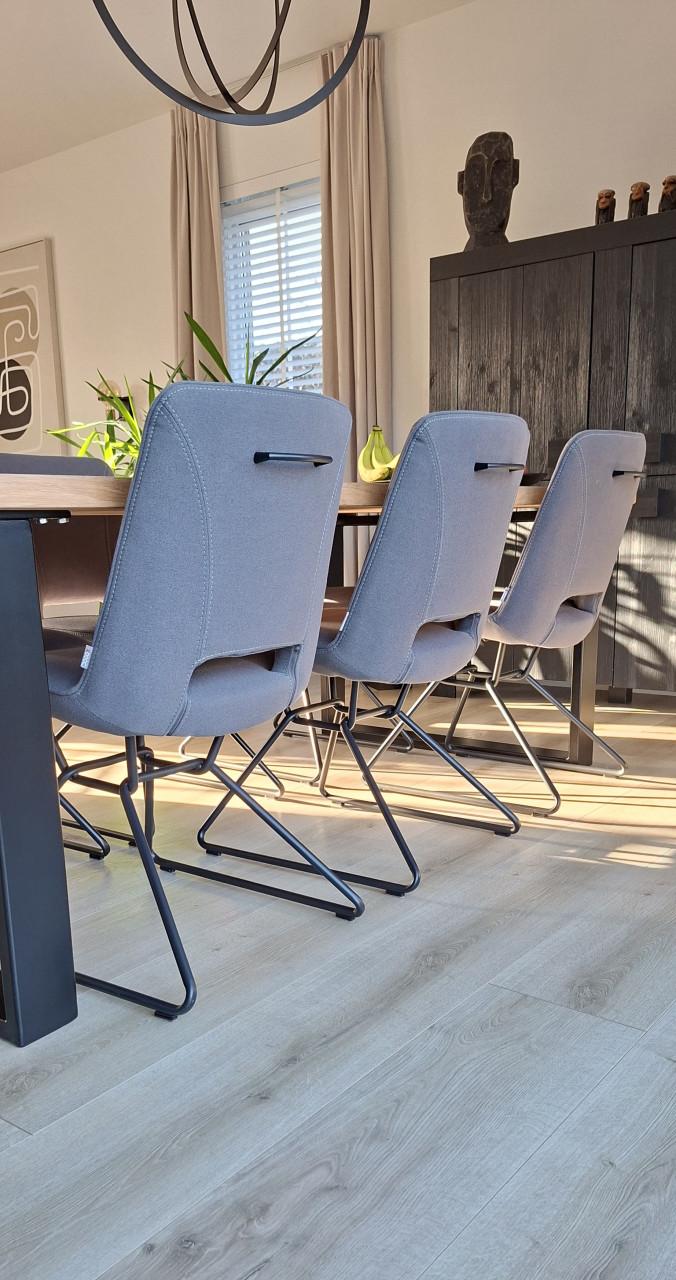 6 Xooon eetkamerstoelen in antraciet  in zeer goede staat