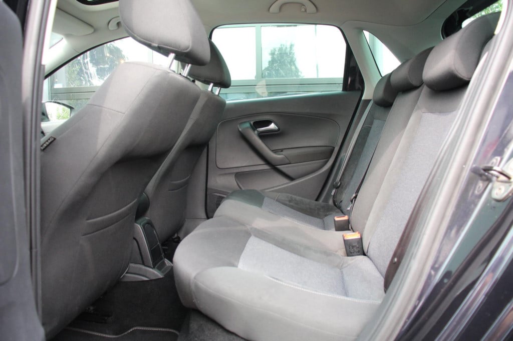 Volkswagen Polo 1.2 tsi highline - trekhaak - stoel verw - schuifkanteldak 