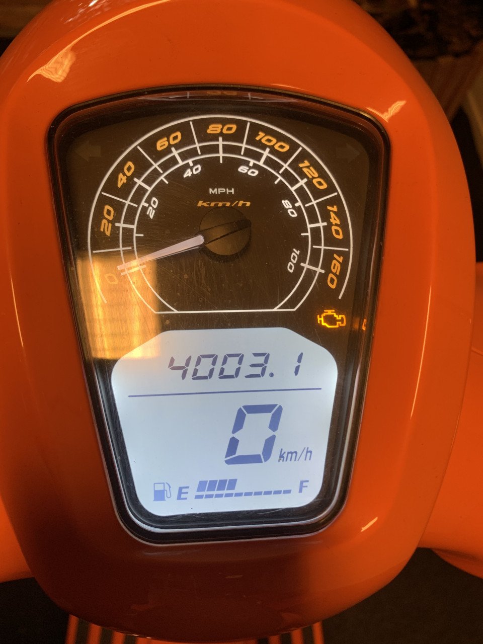 INSETTO MOTOR SCOOTER 125CC NU 1295,= RIJKLAAR