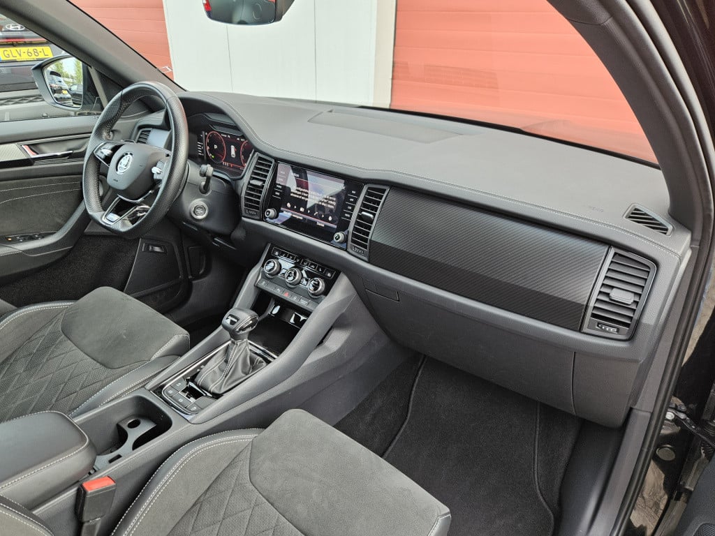 Skoda Kodiaq 1.5 tsi sportline business | pano | trekhaak