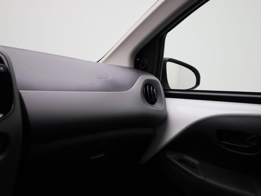 Peugeot 108 1.0 e-vti active | airco | camera | 5-deurs | bluetooth | apple