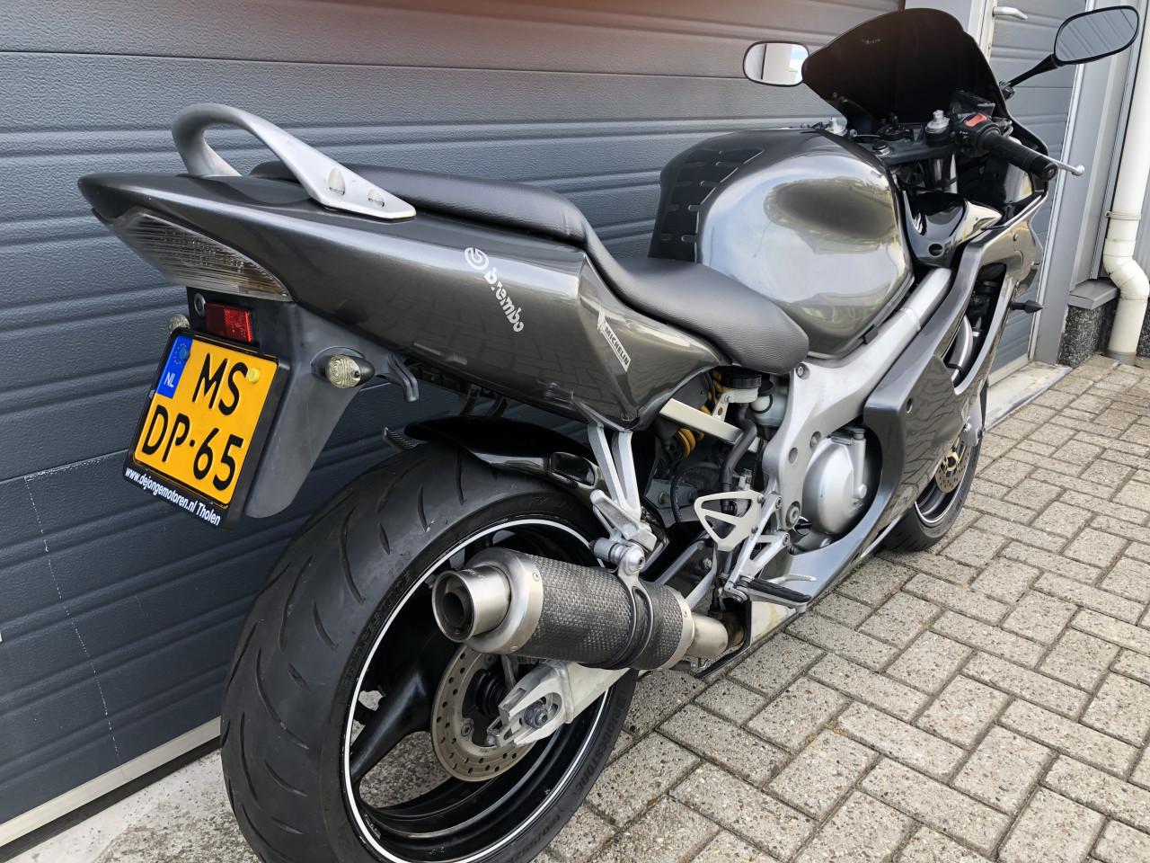 ***VERKOCHT*** Honda CBR600 uit 2003, sportdemper €2450.-