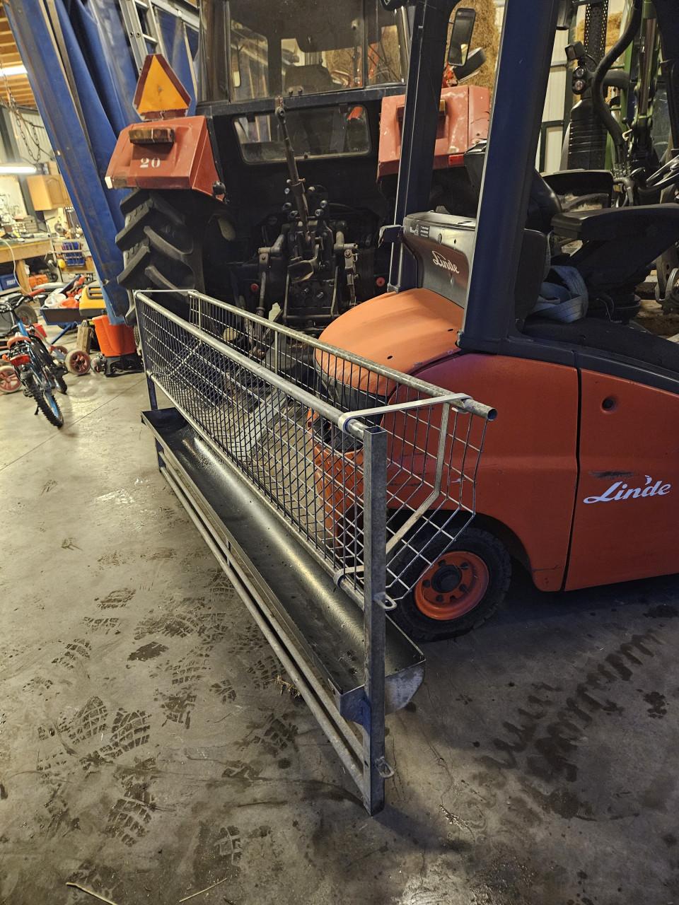 Veno voerhekken met ruif en goot