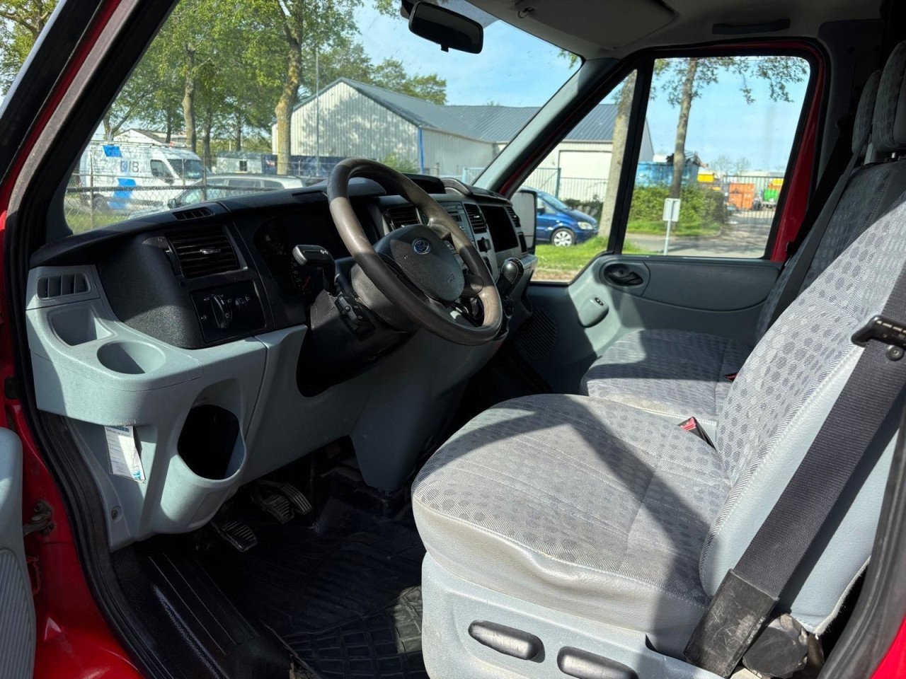 Ford Transit 260S 2.2TDCi 164.363KM