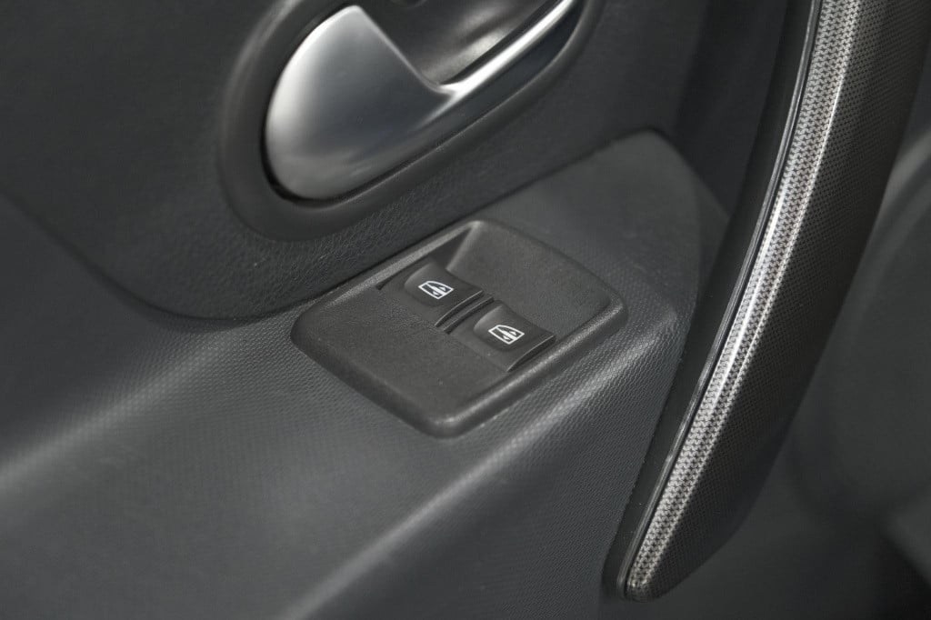 Dacia Sandero Stepway tce 90 sl | navigatie | parkeersensoren | airco