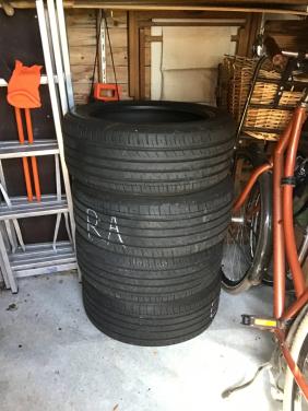 Auto zomerbanden YOKOHAMA BLUEARTH-GT 225/45/R17 94W.