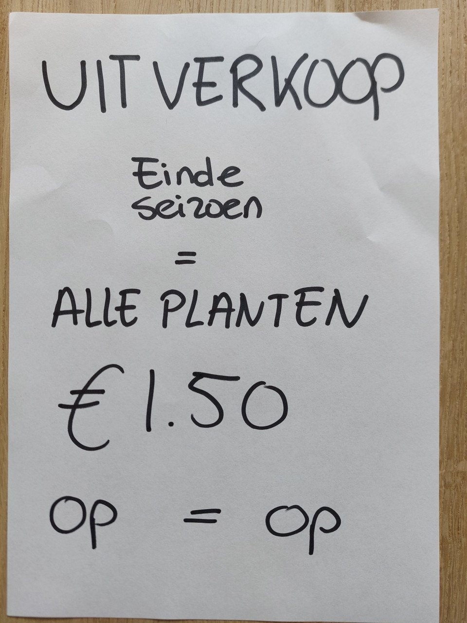 UITVERKOOP SIERTUIN en MOESTUIN PLANTEN + BOOM bij DE VOORDEUR