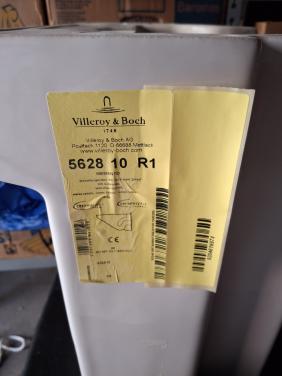 HANGTOILET VILLEROY EN BOCH NIEUW