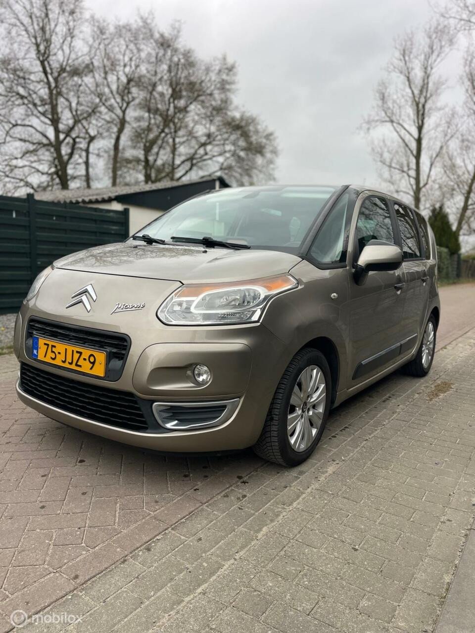 Citroen C3 Picasso 1.4 vti exclusive