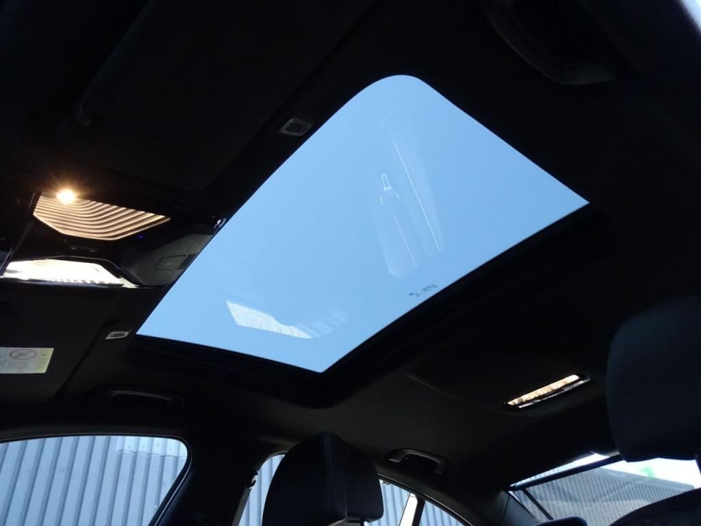 BMW 5 Serie 530e iperformance high executive edition