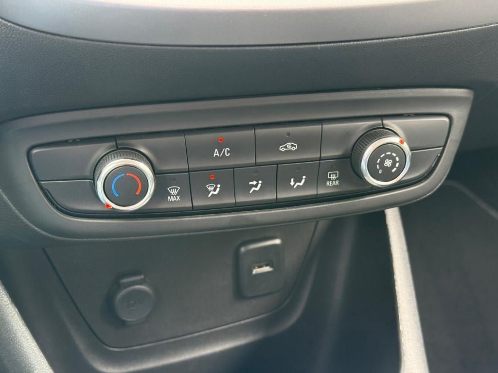 Opel Crossland X 1.2 edition