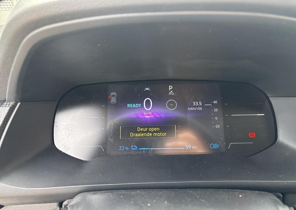 Renault Kangoo e-tech extra l1 44 kwh - rear view assist