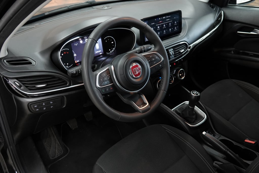 Fiat Tipo stationwagon 1.0 life | stoelverw. | carplay | cruise | camera