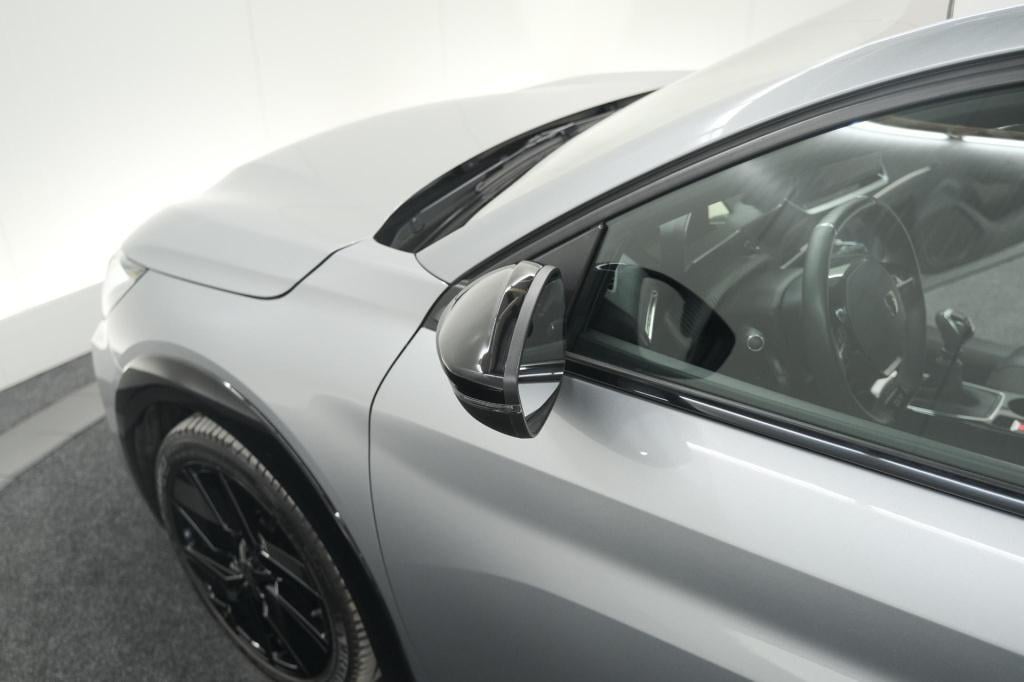 Peugeot 208 puretech 100 gt dark edition | camera | navigatie | apple carpl