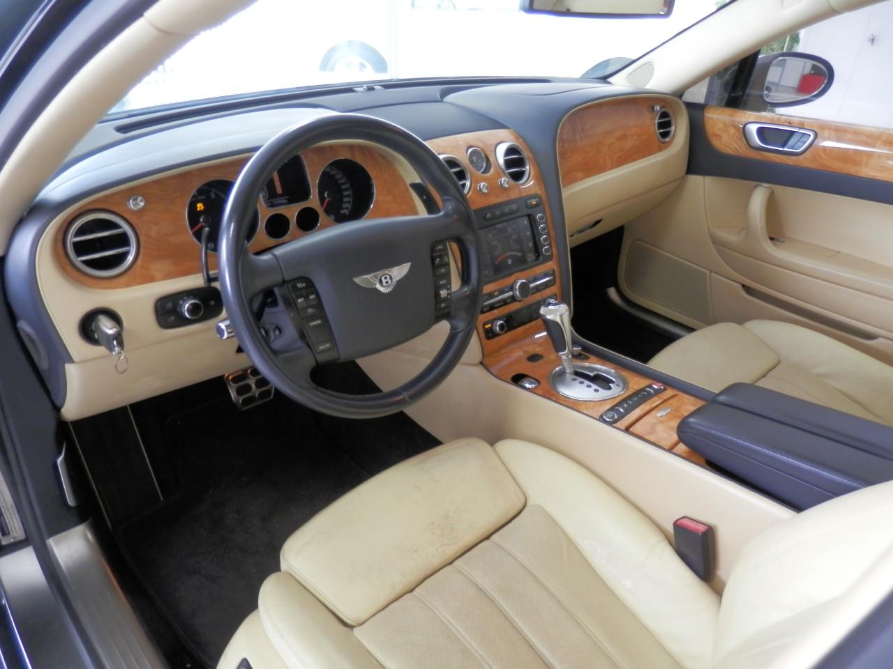 Auto Garant Biedt Aan: Bentley Continental Flying SPUR