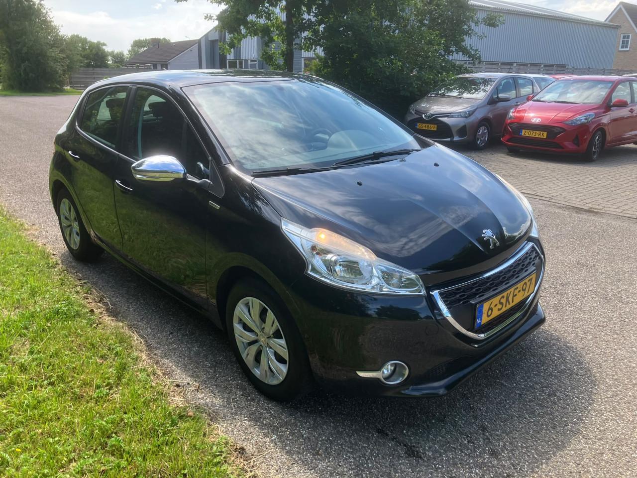 Peugeot 208 1.2