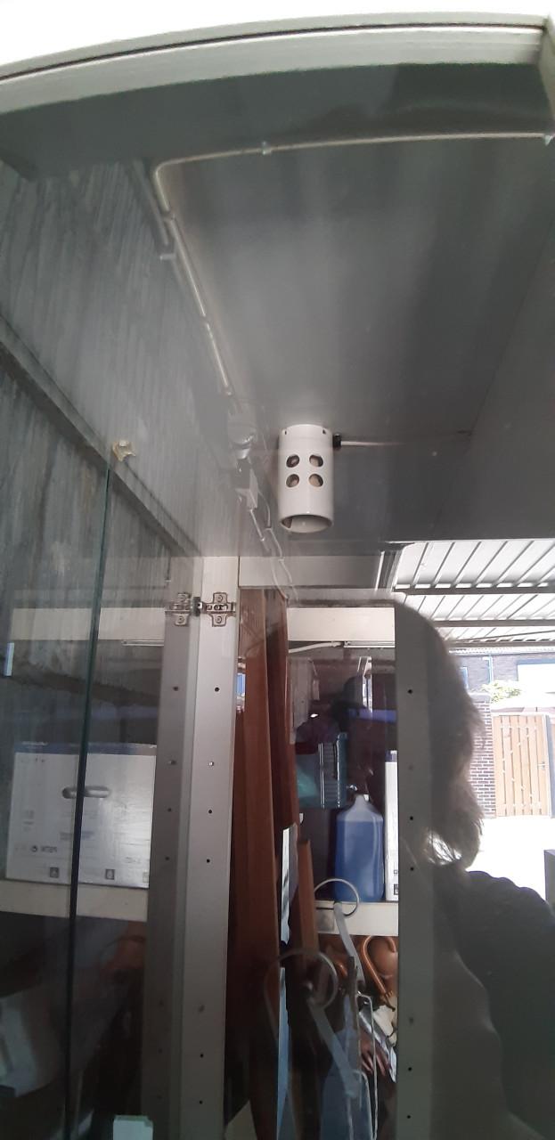 Vitrine met verlichting