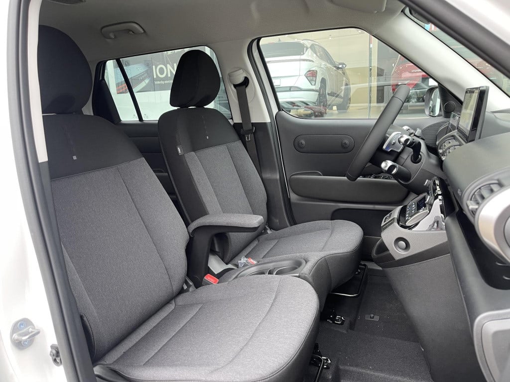 Hyundai Inster pulse 49 kwh