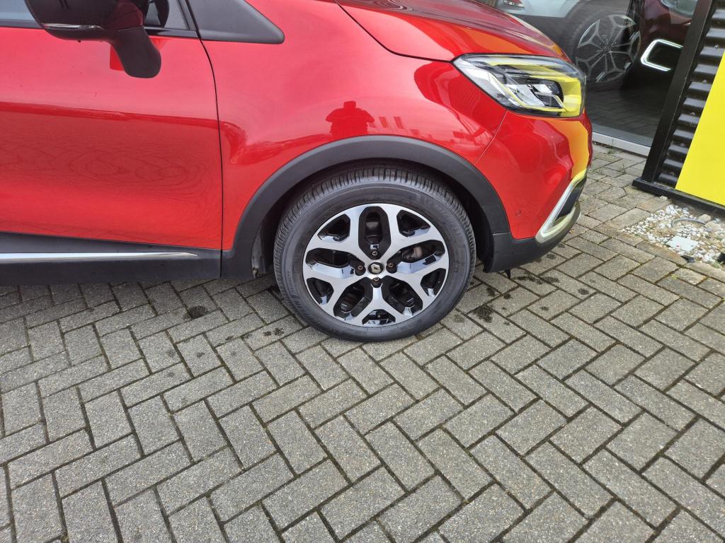 Renault Captur 1.3 tce 150 edc automaat intens pack easy life, camera, trek